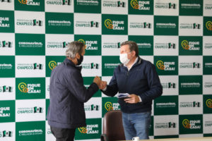 Pedro Uczai entrega R$ 3 Milhões ao HRO para o combate à pandemia