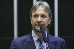 Pedro Uczai no plenário